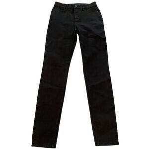 White House Black Market Essential Slimmer High Rise Skinny Jean